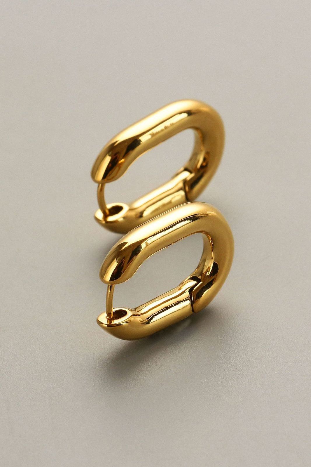 Classy - Mini Rectangular Earrings