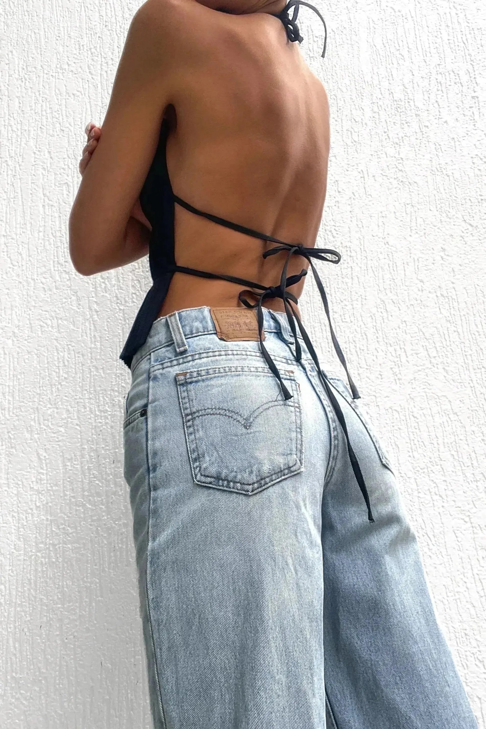 Lerah - Backless Pleated Top