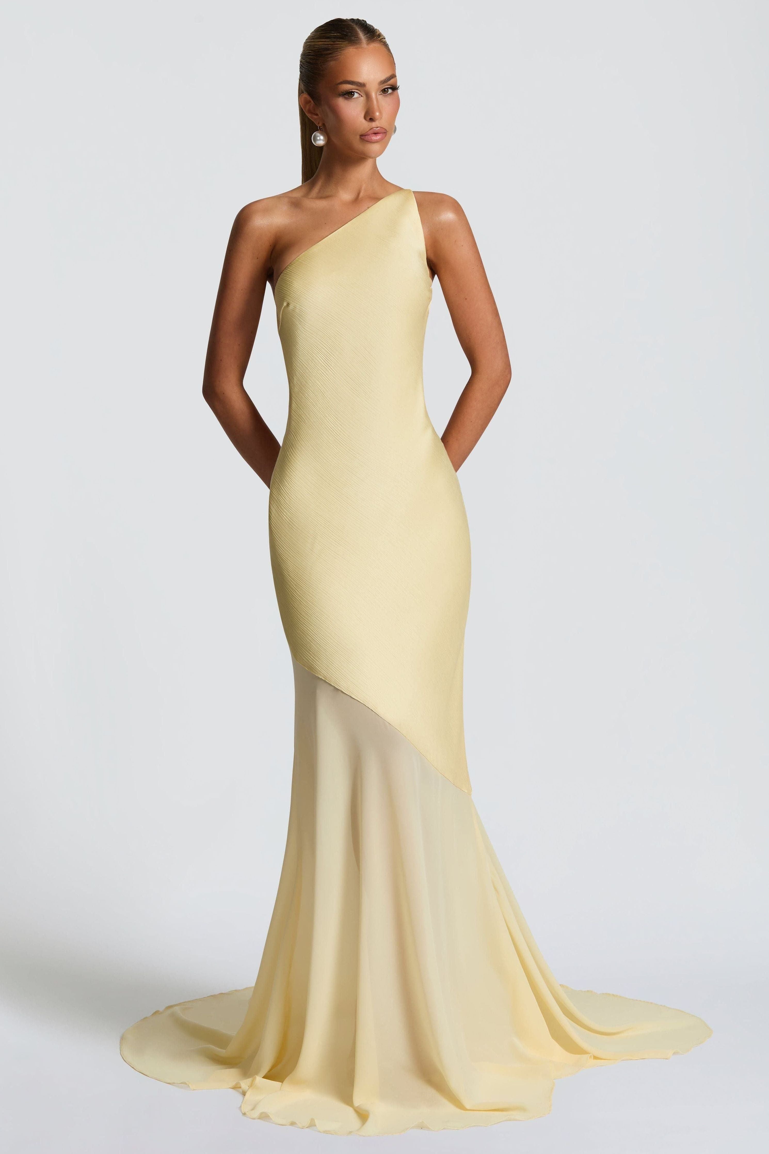 Amana - Fable Gown