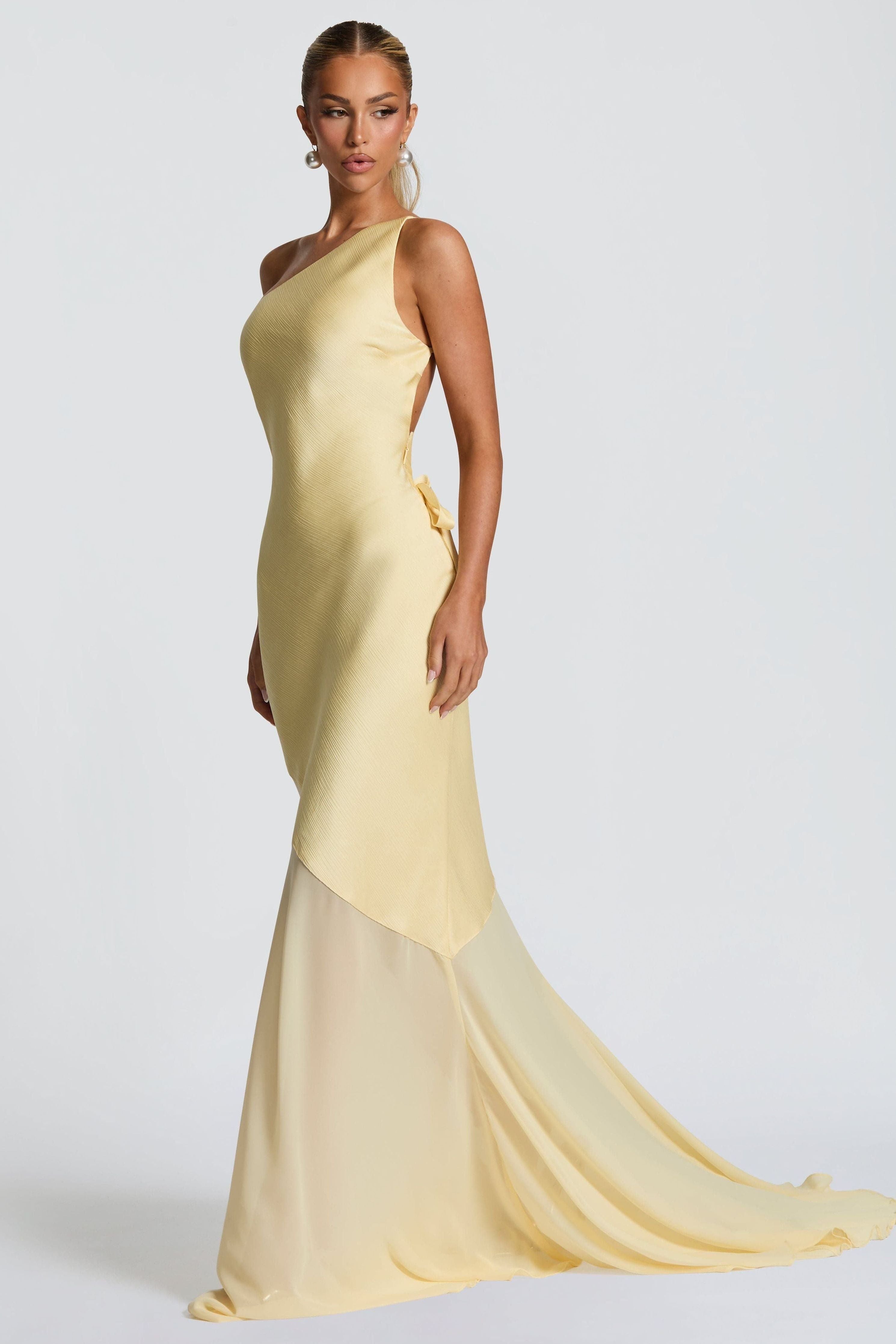 Amana - Fable Gown