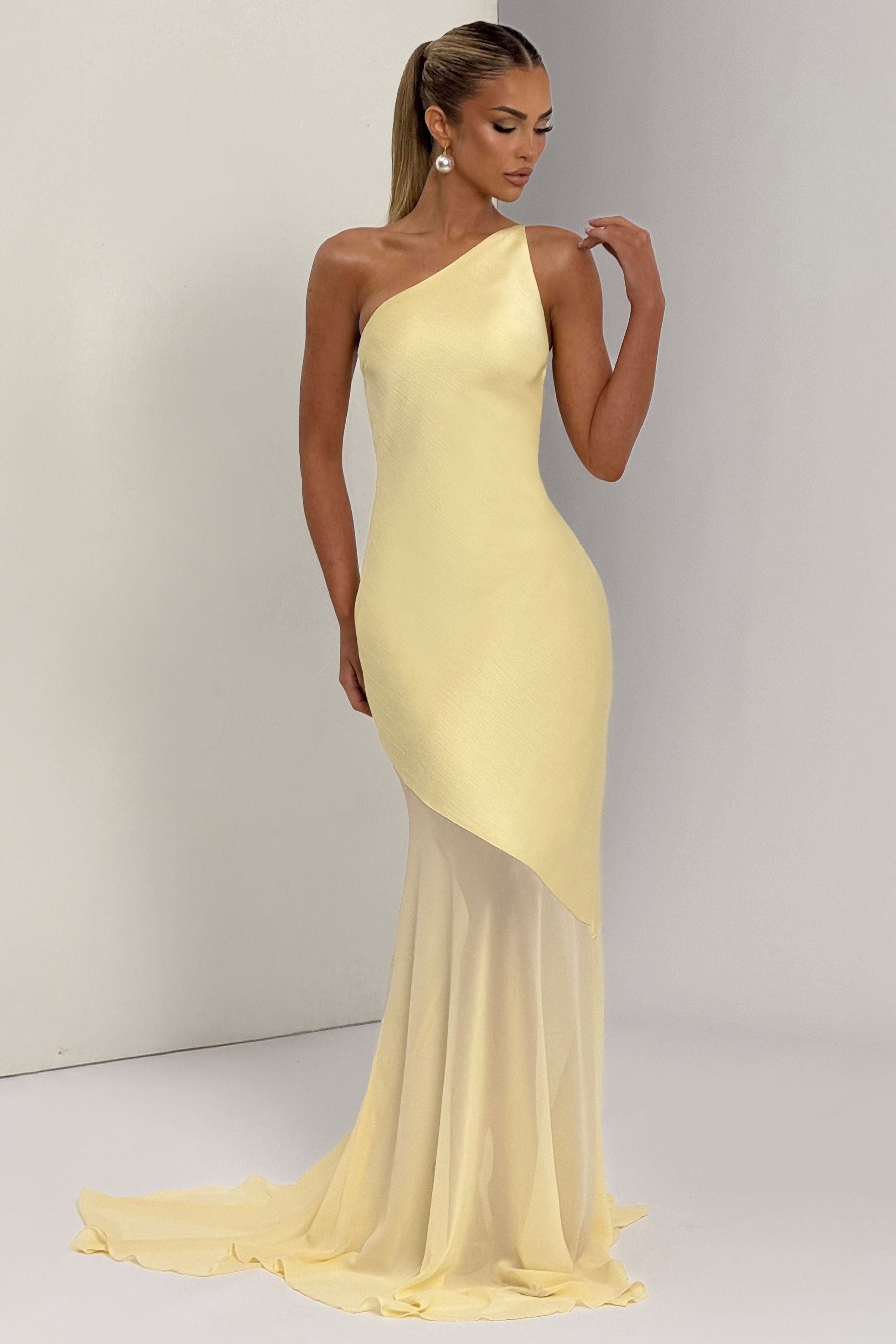 Amana - Fable Gown